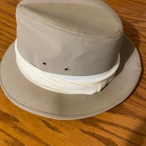 Women’s Hat